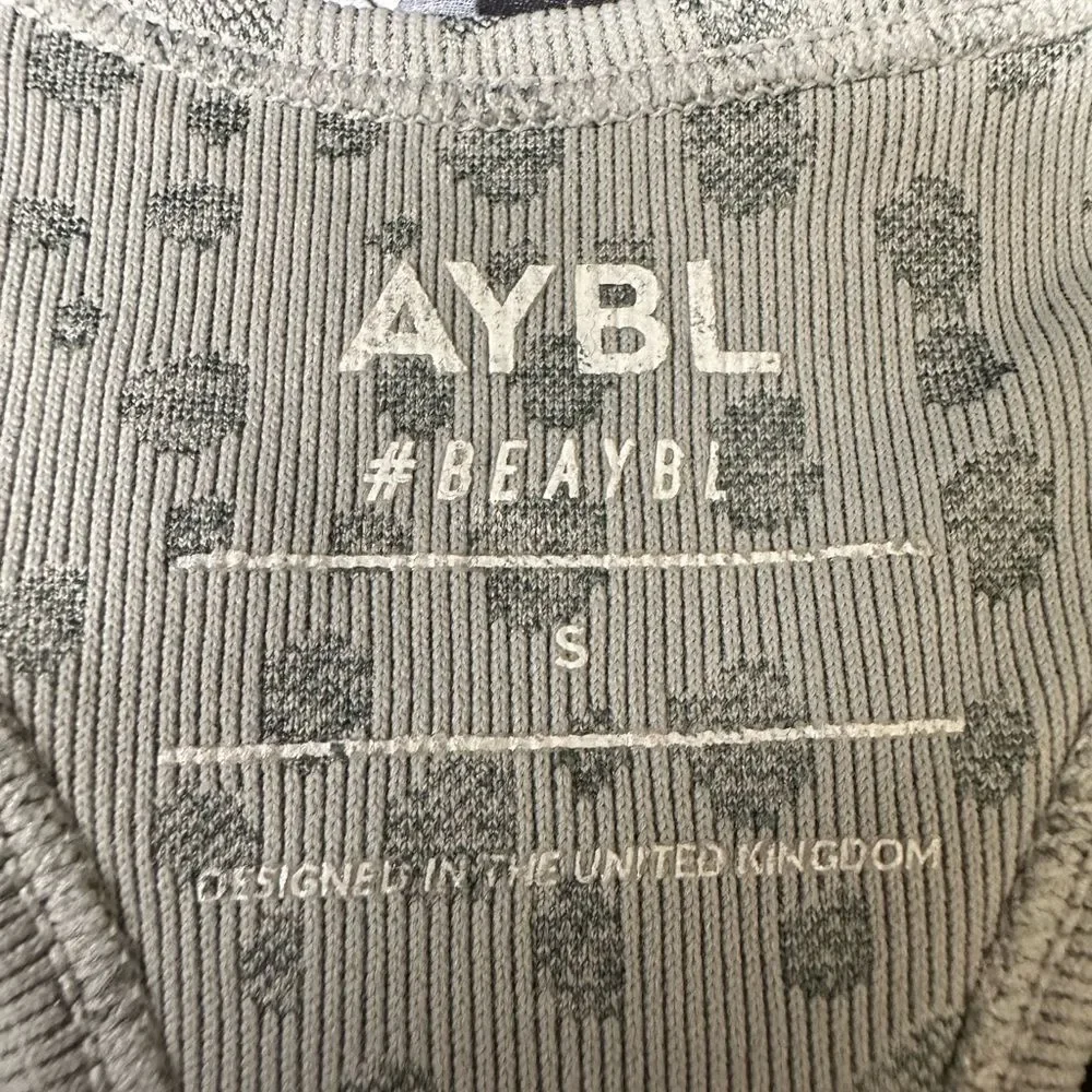 N/A abyl grey